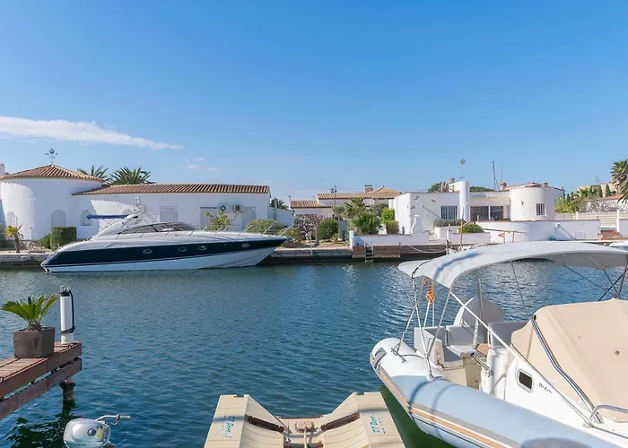 Casa con vista al canal