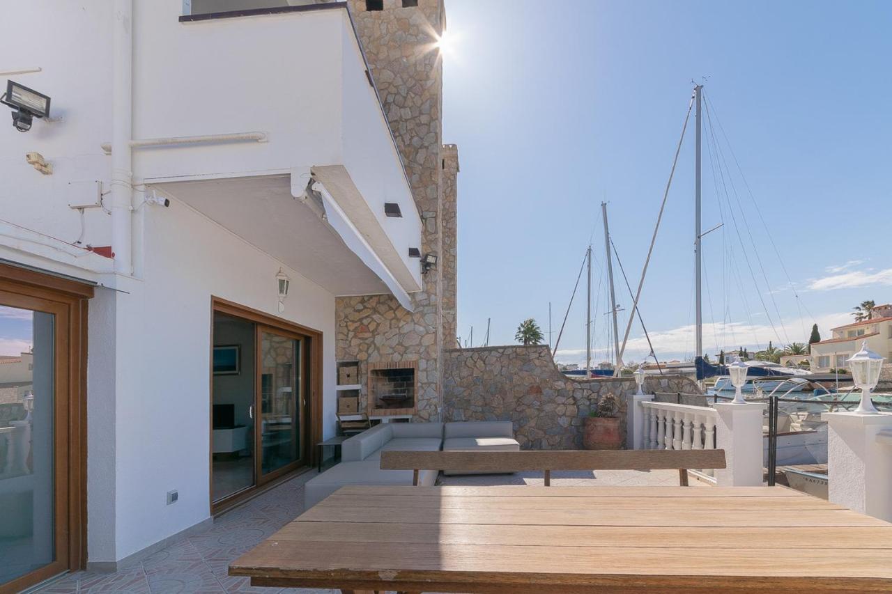 Casa Con Vista Al Canal *